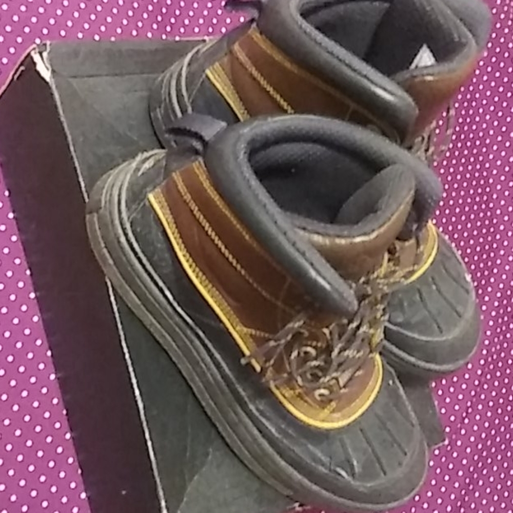 Winter boots